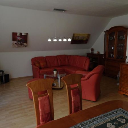 Helle moderne 52 qm Wohnung mit Balkon Chemnitz Exterior foto